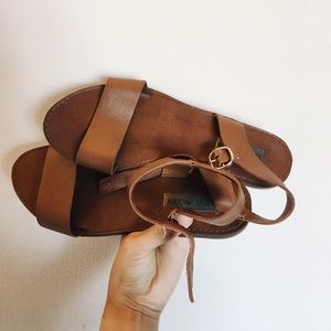 Steve Madden Donddi Sandal